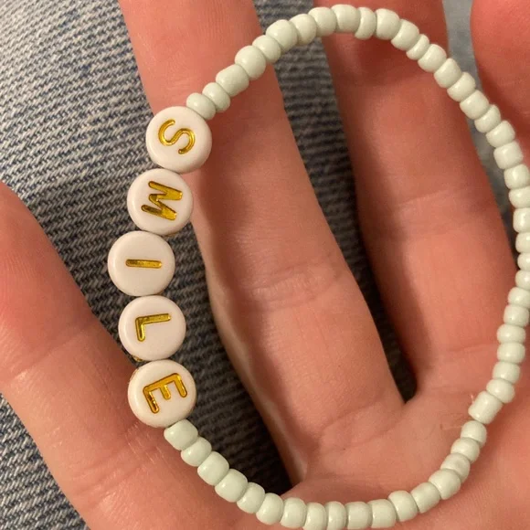 Beaded Bracelet with SMILE Letter Beads Women’s - Picture 5 of 5